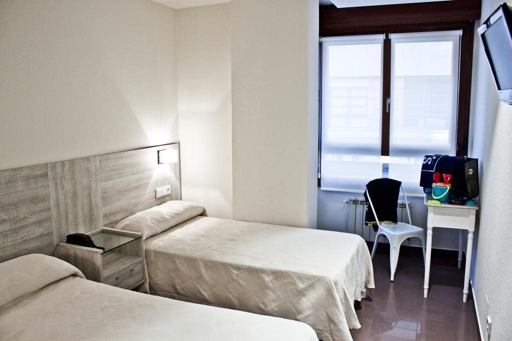 Hotel Playa Poniente Gijón Eksteriør bilde