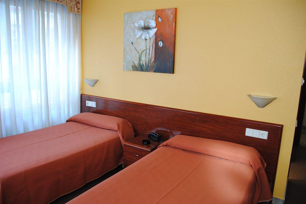 Hotel Playa Poniente Gijón Eksteriør bilde