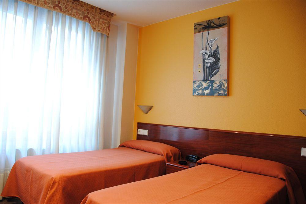 Hotel Playa Poniente Gijón Eksteriør bilde