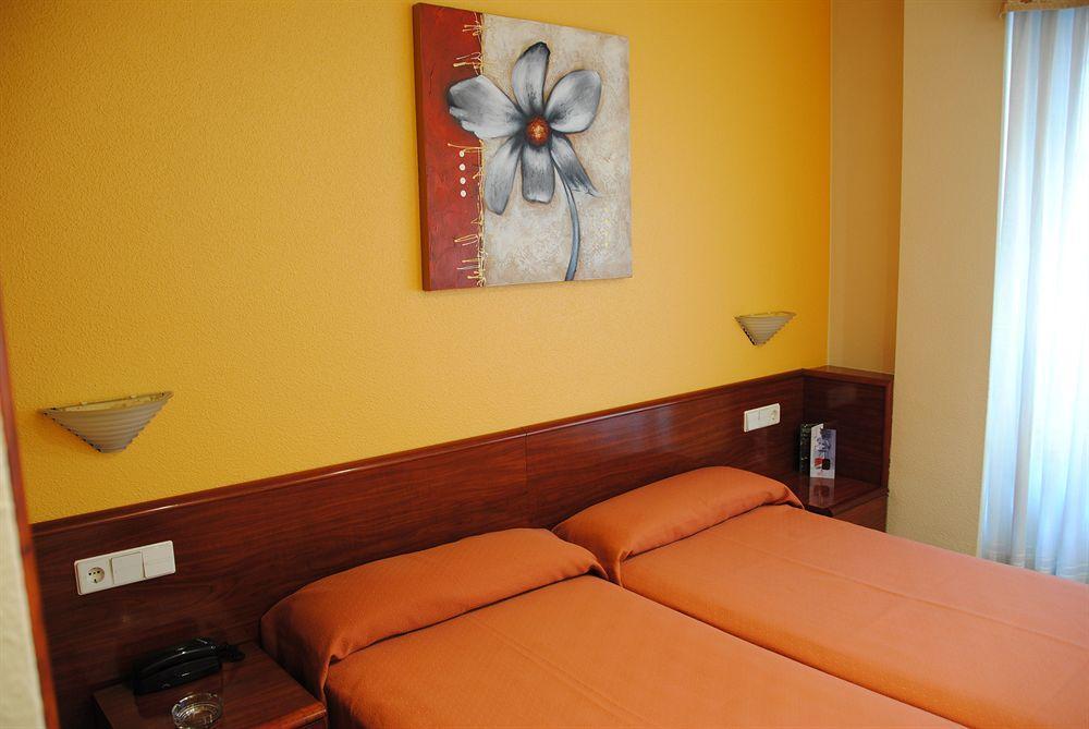 Hotel Playa Poniente Gijón Eksteriør bilde