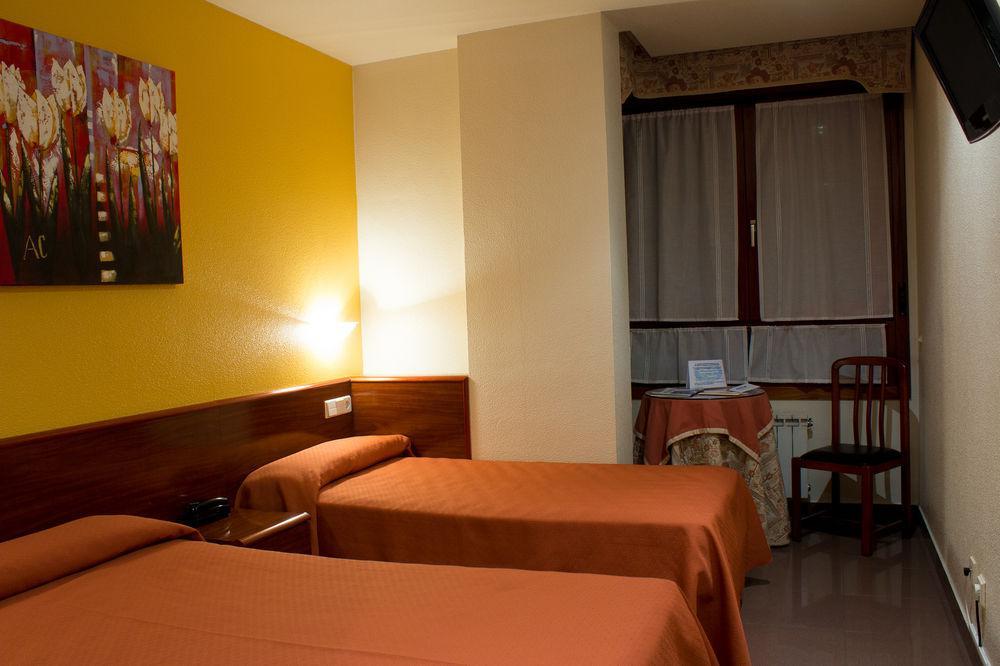 Hotel Playa Poniente Gijón Eksteriør bilde