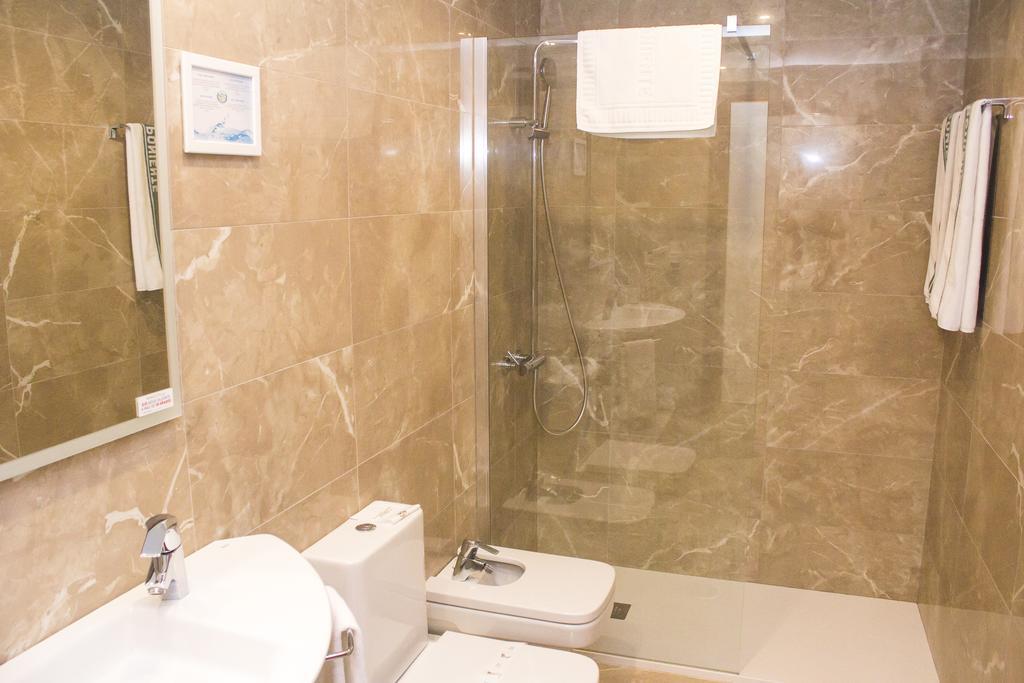 Hotel Playa Poniente Gijón Eksteriør bilde