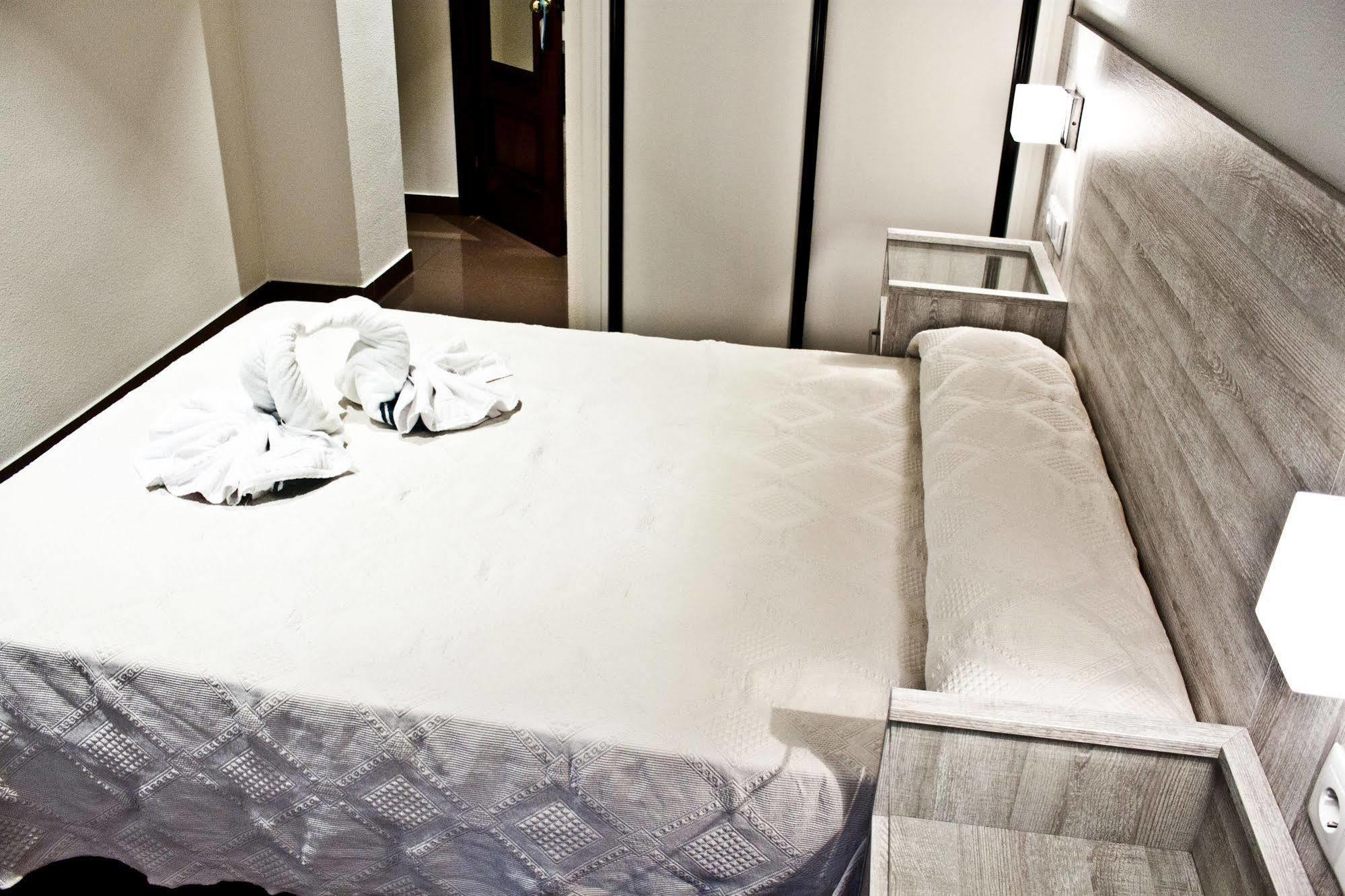 Hotel Playa Poniente Gijón Eksteriør bilde