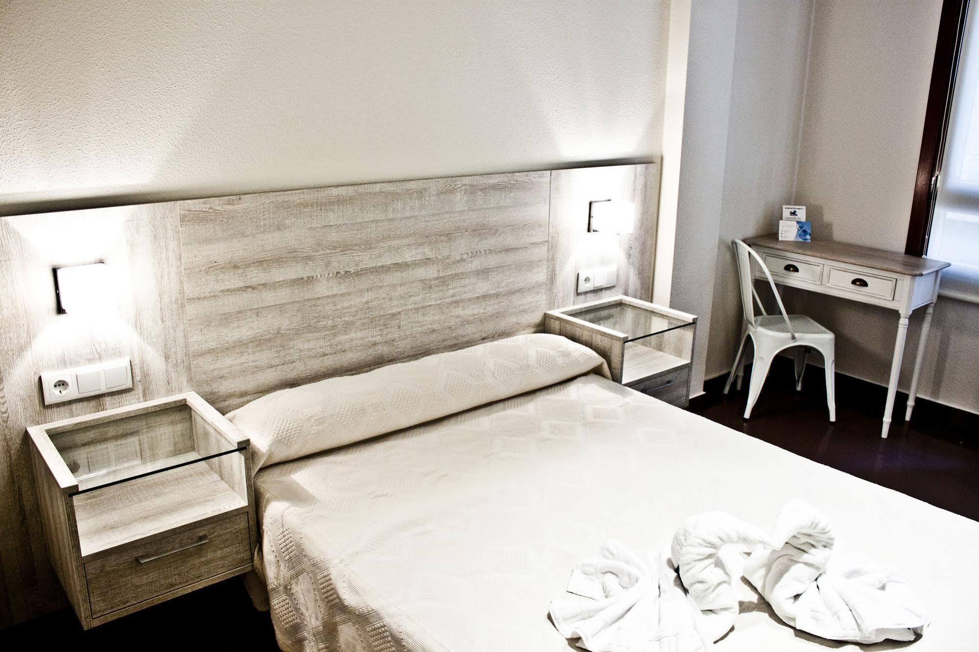 Hotel Playa Poniente Gijón Eksteriør bilde